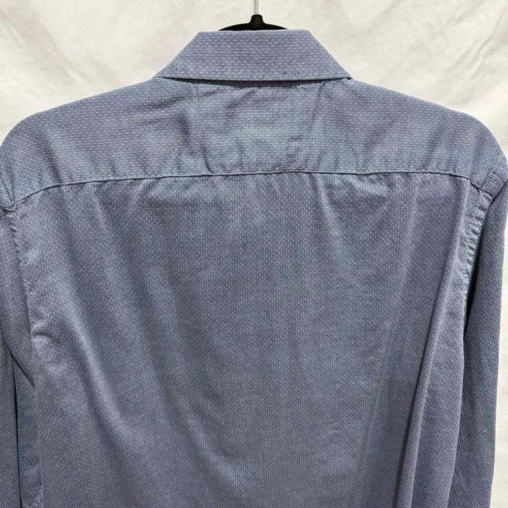 Banana Republic Medium Stretch Soft-Wash Textured Button Up Shirt Casual‎ Smart